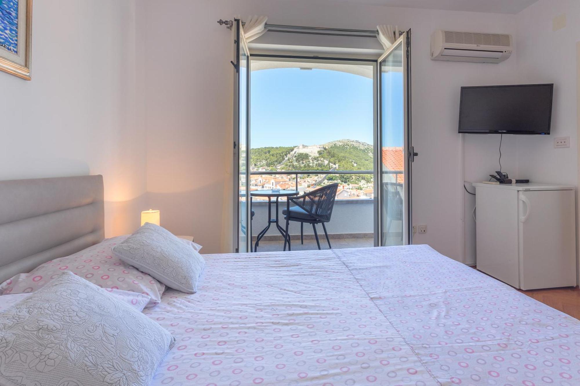 Apartmani Jakic 2 Hvar Town Bagian luar foto